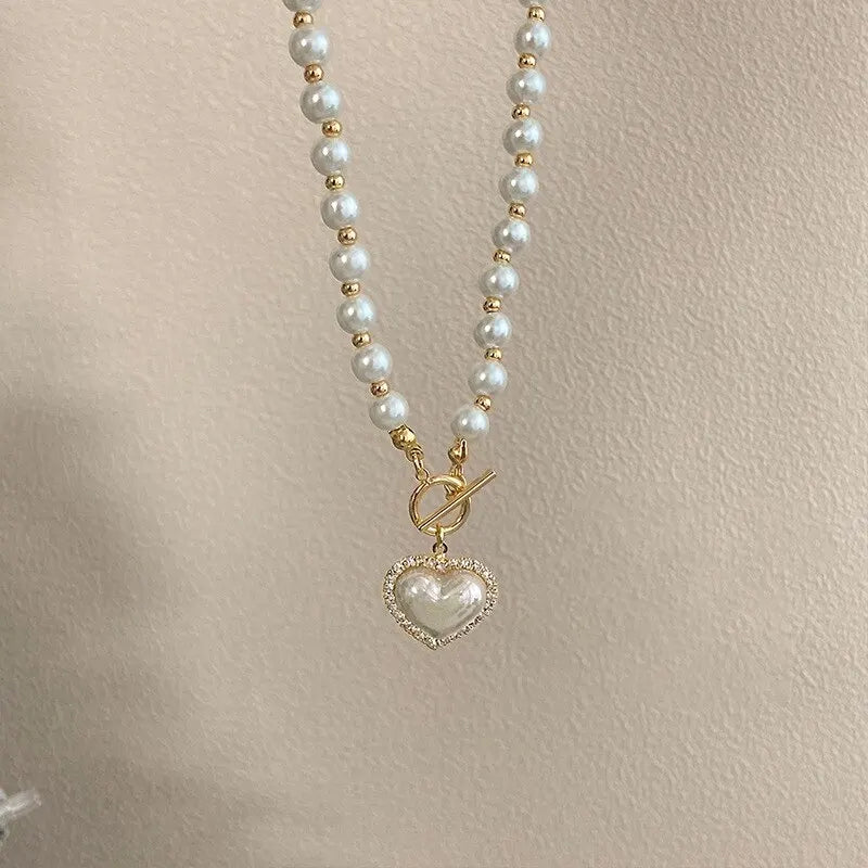 Collier de perles avec cœur