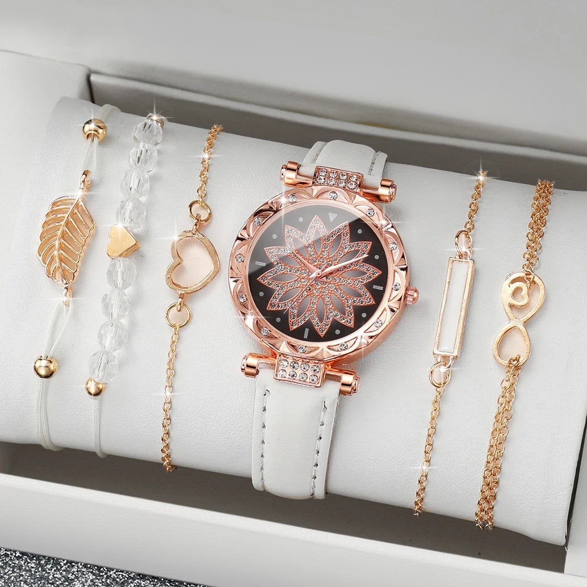 Set de 6 Bijoux : 1 Montre et 5 Bracelets