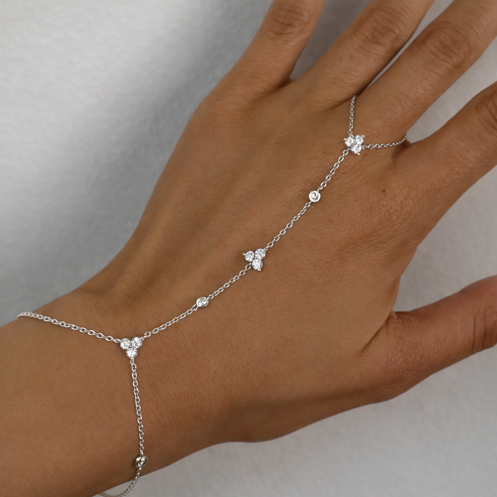 Bracelet chaîne de main à fleurs