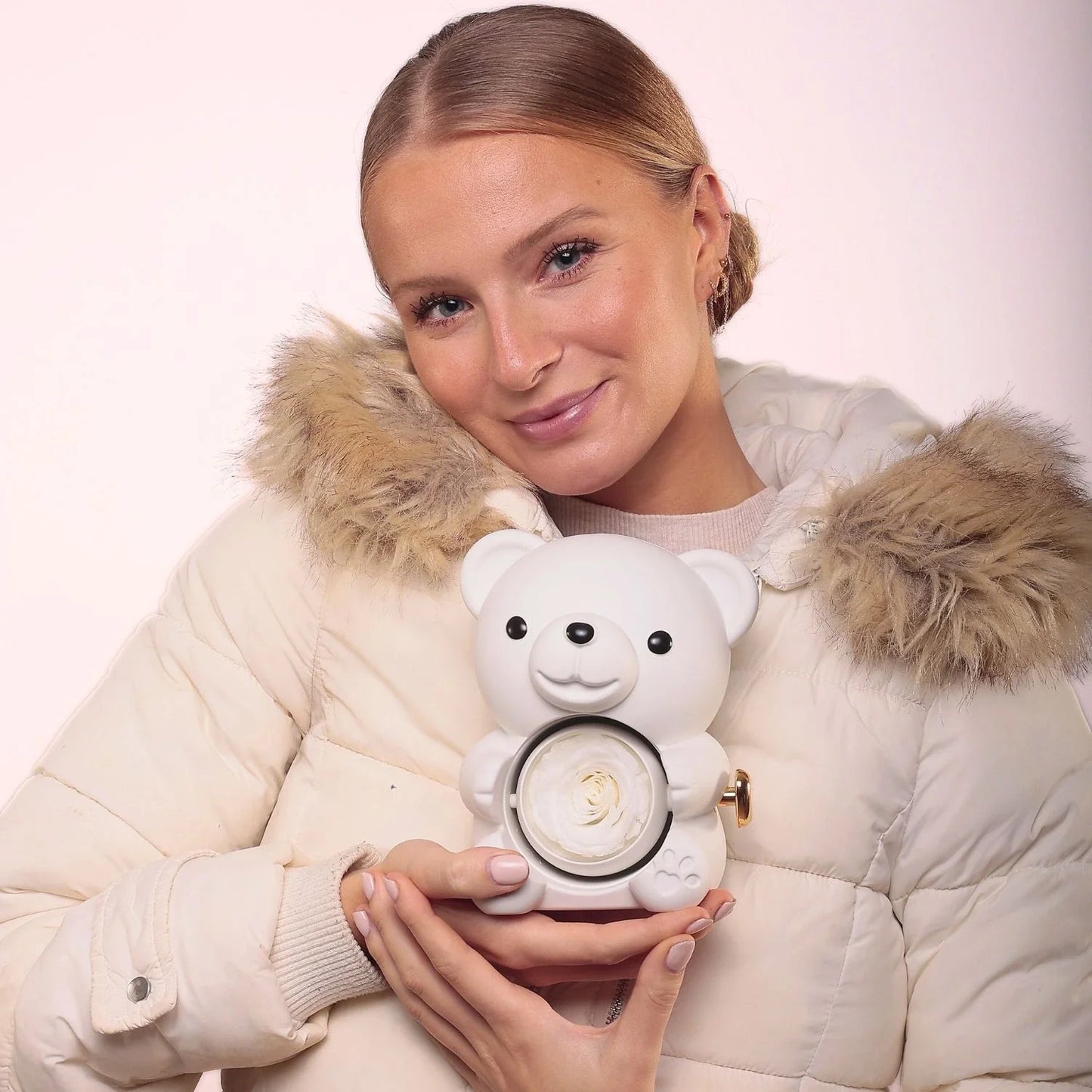 Ours Rose Éternelle & Collier Personnalisé